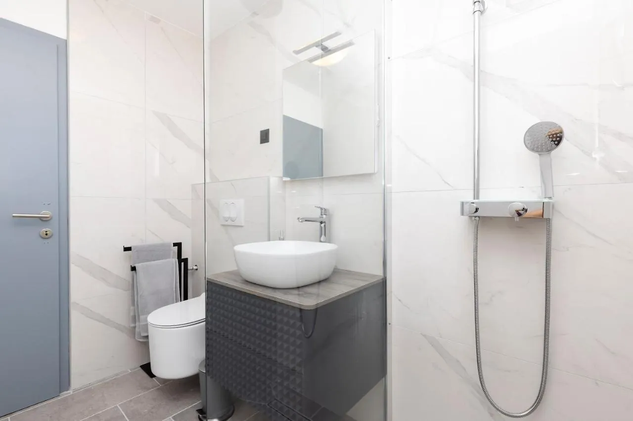 Providenca Accommodation II Mali Losinj 0*,